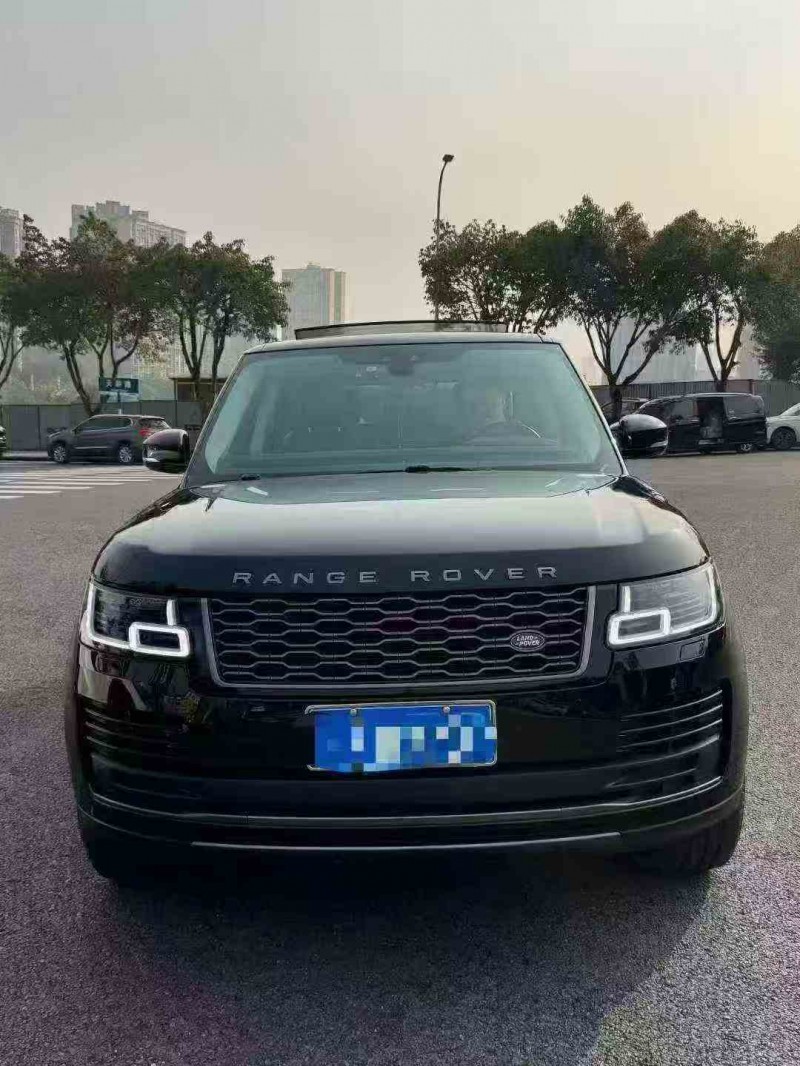 重庆19年路虎揽胜运动1