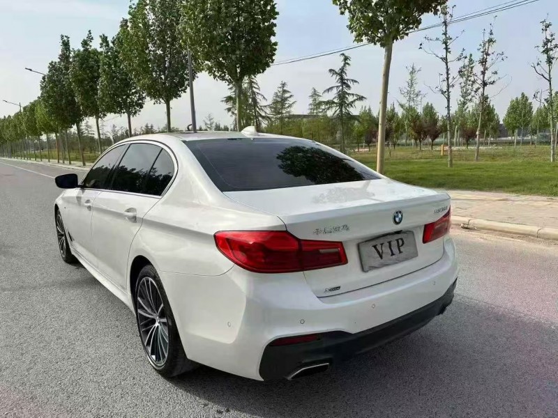 郑州20年宝马5系8