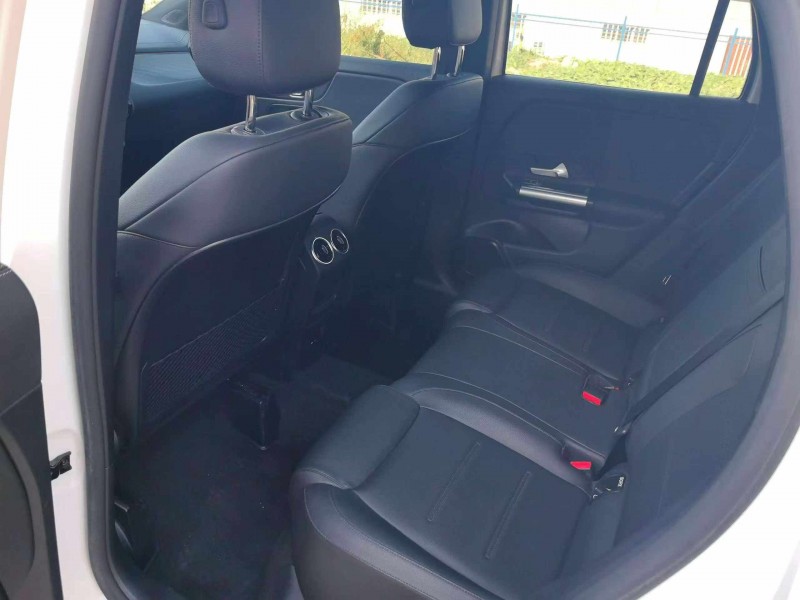 襄阳20年奔驰GLA6