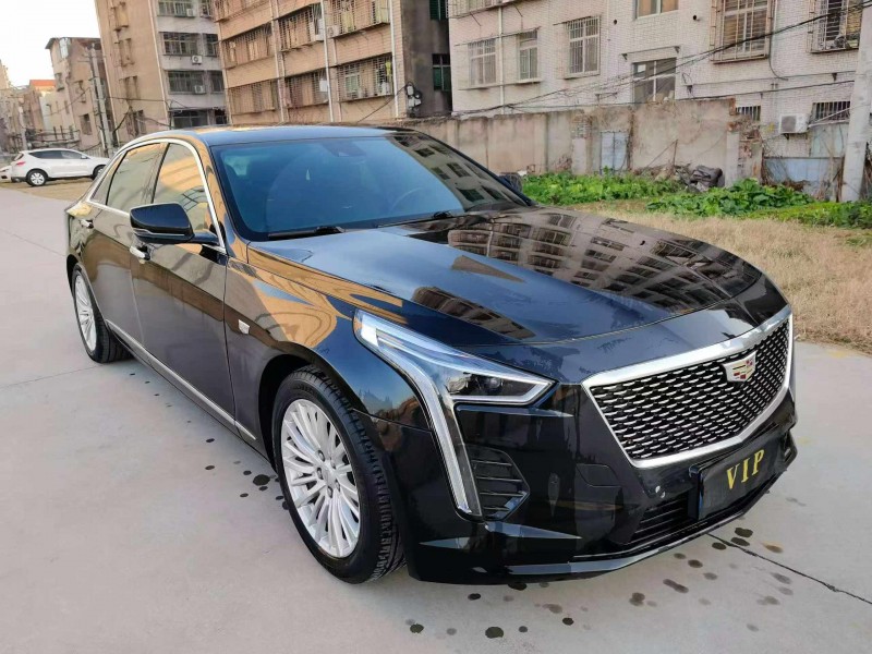 襄阳19年凯迪拉克CT62