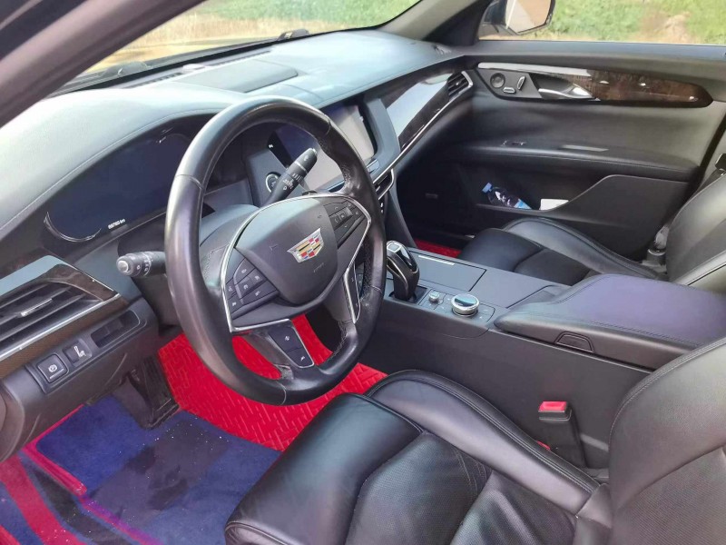 襄阳19年凯迪拉克CT64