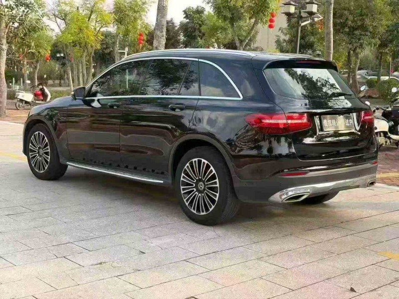 汕头19年奔驰GLC8