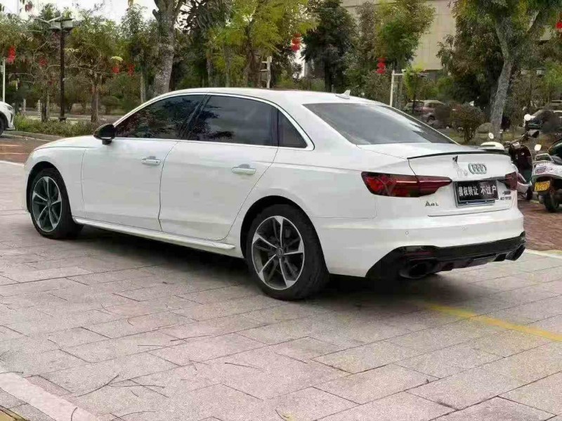 湛江21年奧迪A4L8