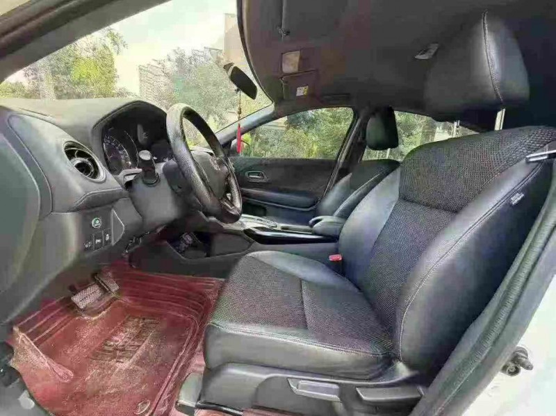 湛江18年本田XRV4