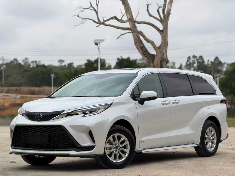 湛江25年丰田普瑞维亚1