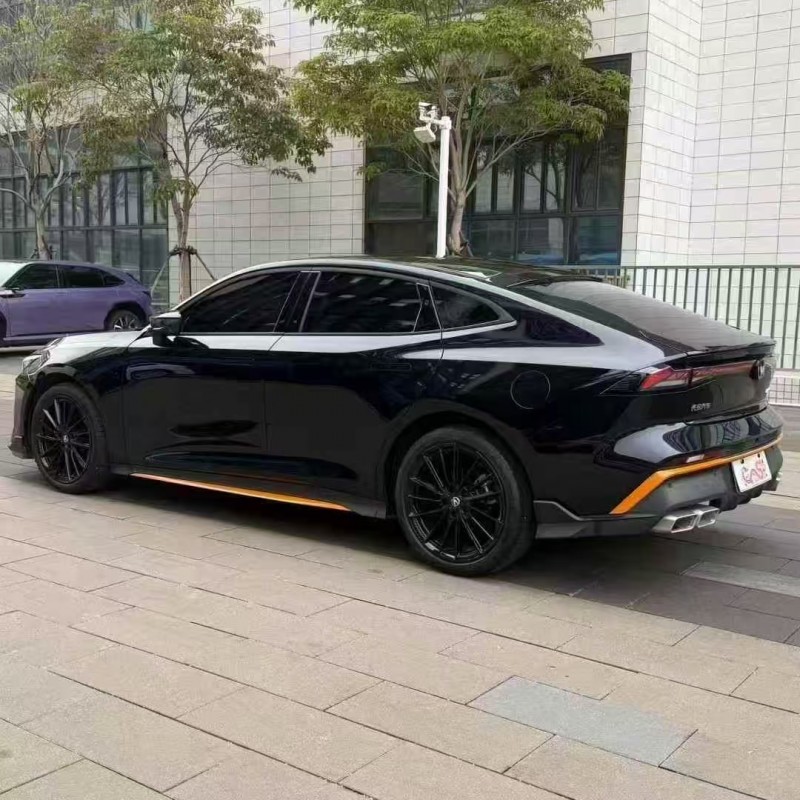 江门25年长安汽车睿行6