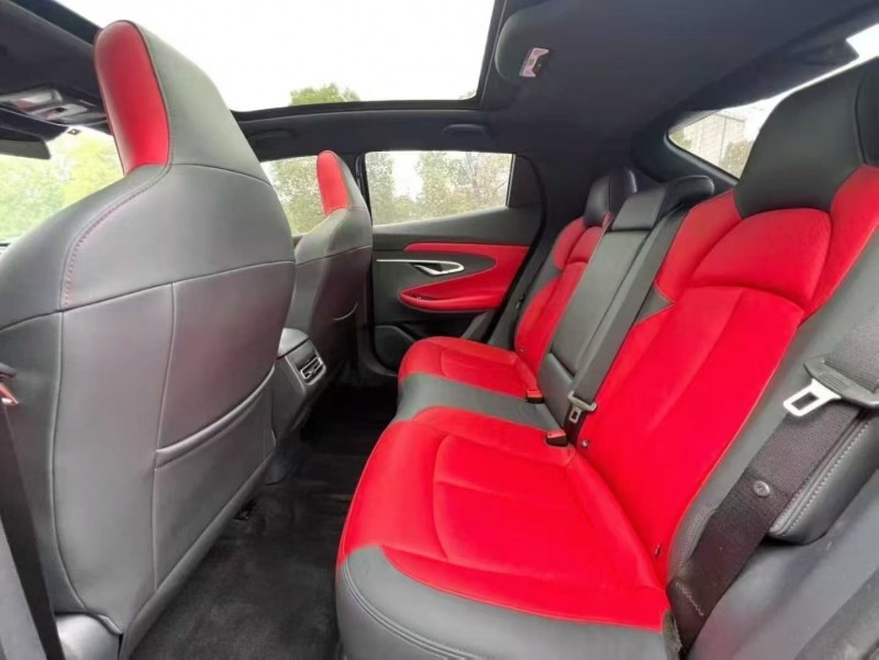 湛江20年長安汽車UNI4