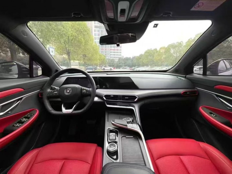 湛江20年長安汽車UNI5