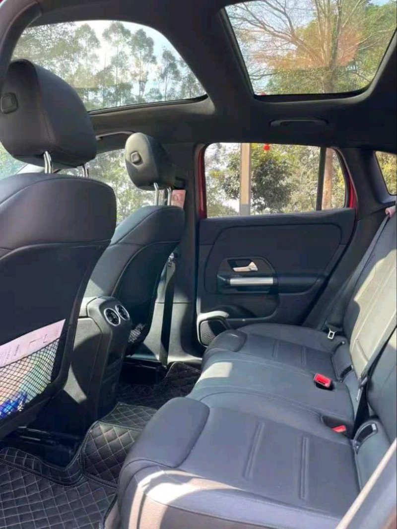 东莞21年奔驰GLA5