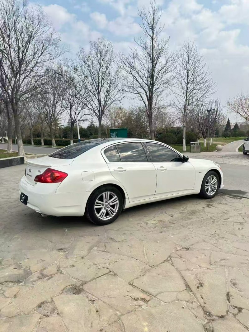 菏泽12年英菲尼迪G257