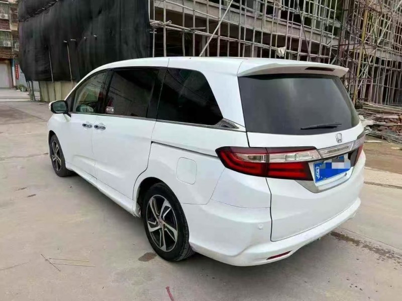 佛山15年本田奧德賽8