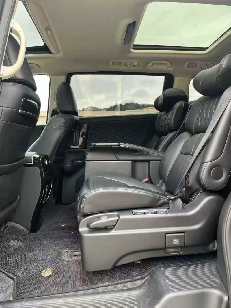 湛江21年本田艾力绅4