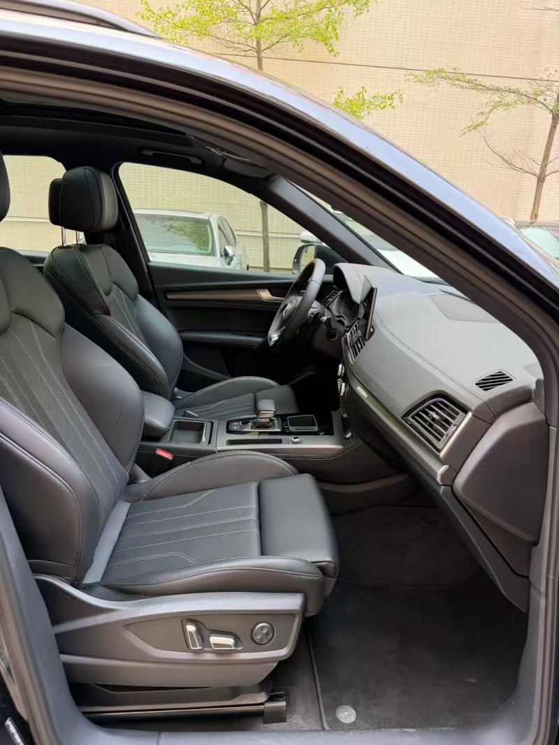 湛江25年奥迪Q57