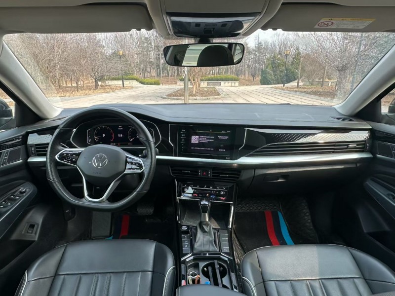 青岛22年大众帕萨特6