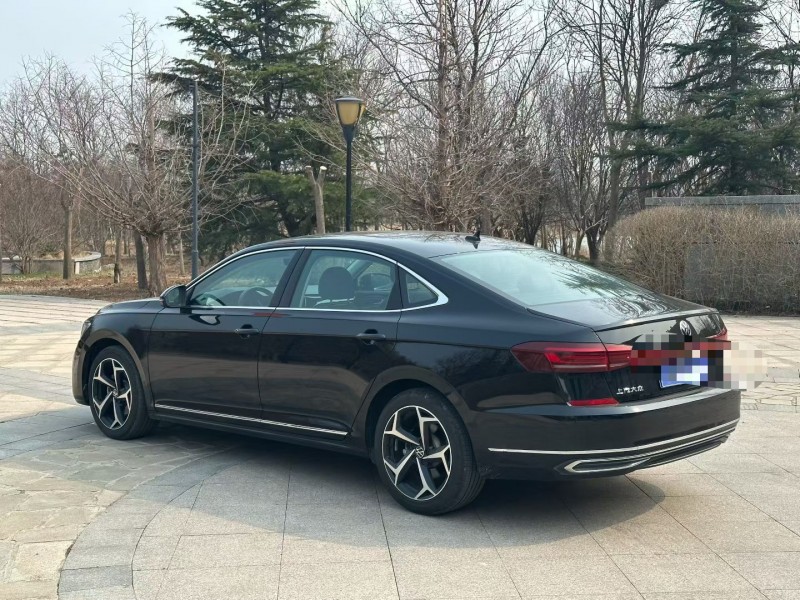 青岛22年大众帕萨特8