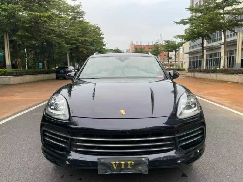 东莞20年保时捷卡宴1