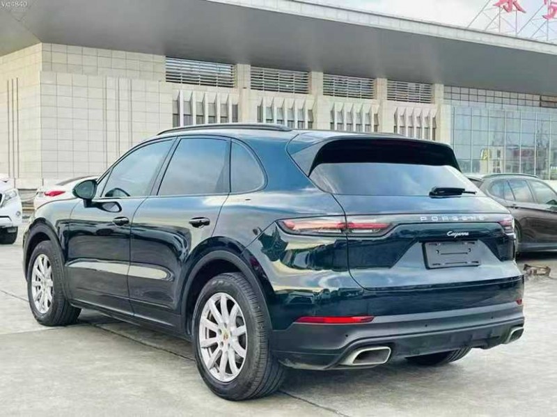 东莞19年保时捷卡宴8