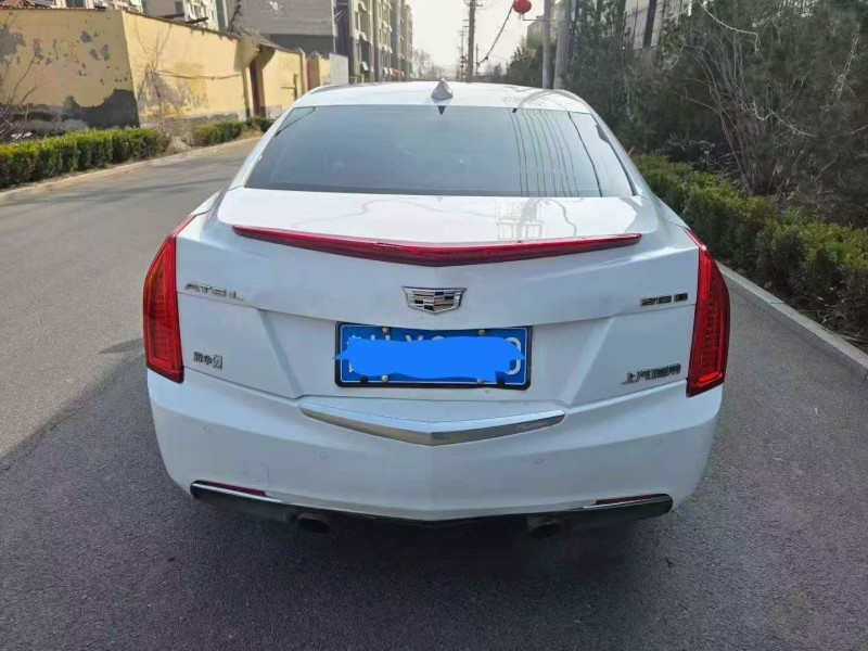 济宁19年凯迪拉克ATS9