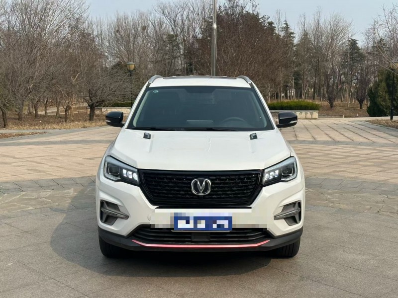 青岛21年长安汽车CS751