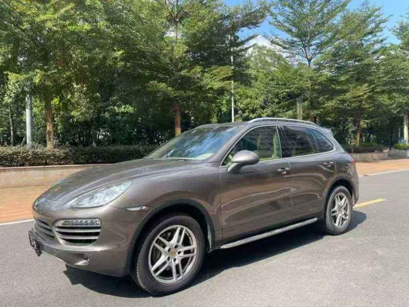 东莞13年保时捷卡宴3