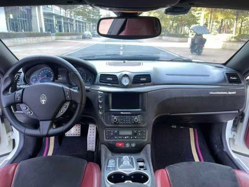 东莞15年玛莎拉蒂GT5