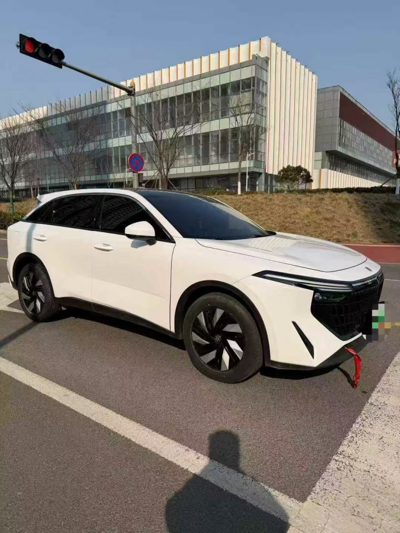 东营25年启辰大V2