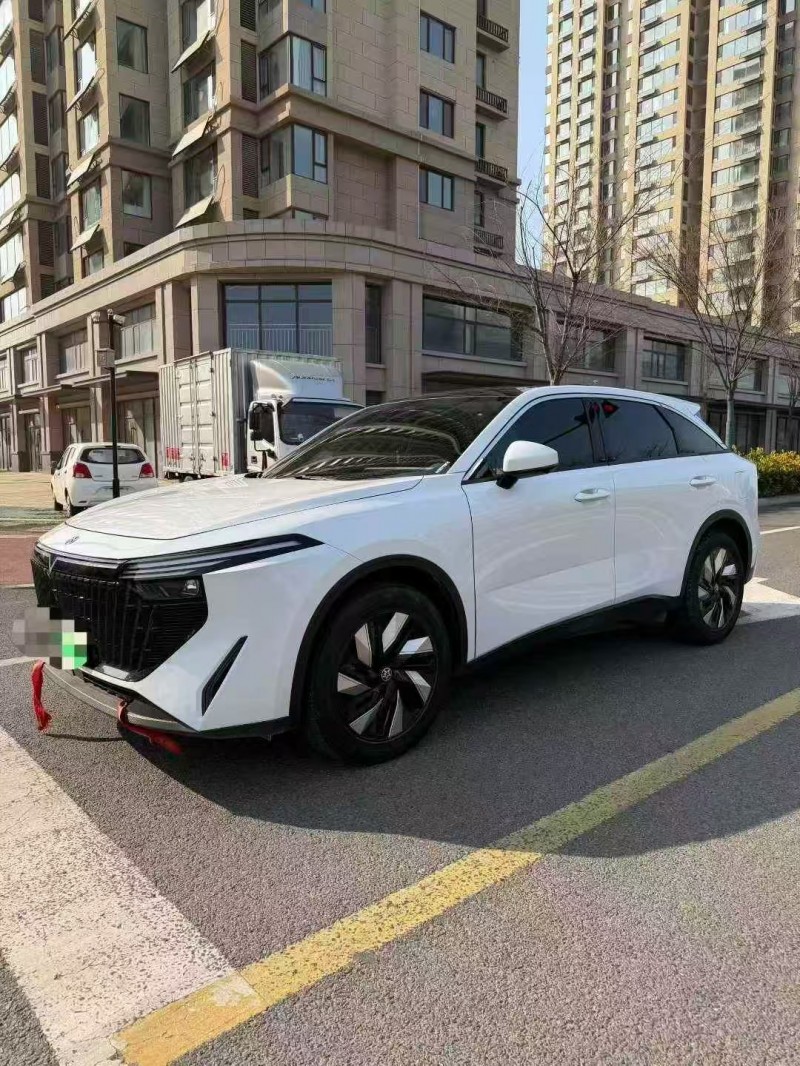 东营25年启辰大V3