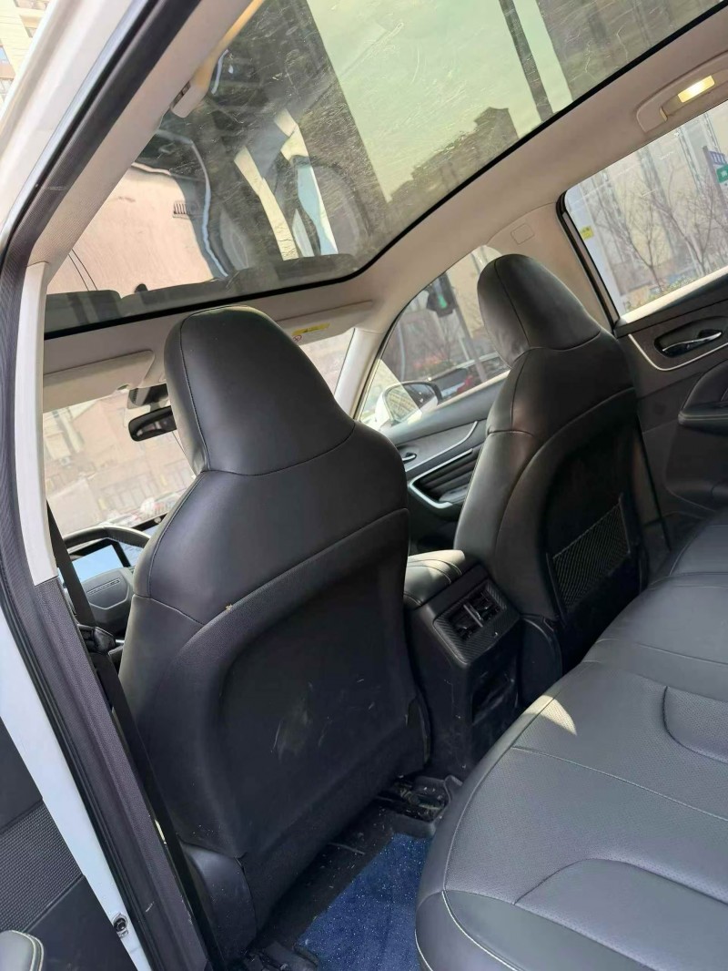 东营25年启辰大V4