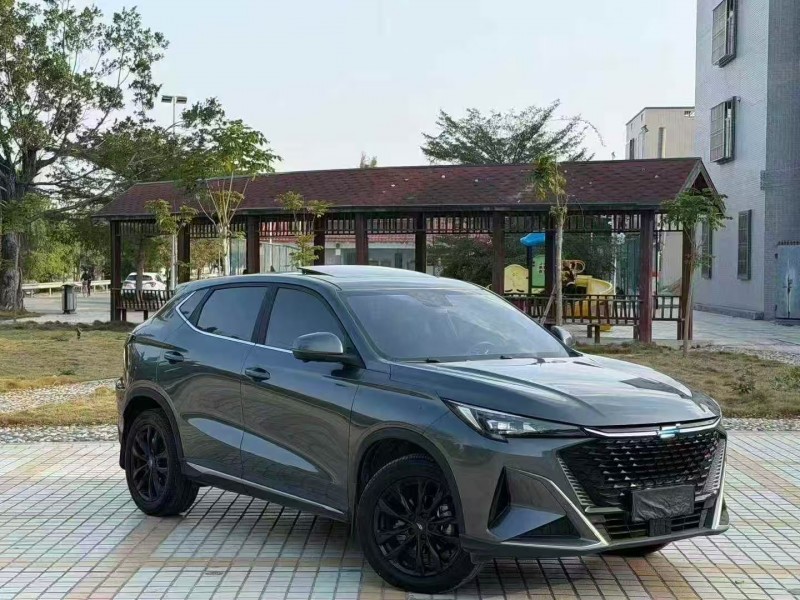 汕头23年长安汽车欧尚3