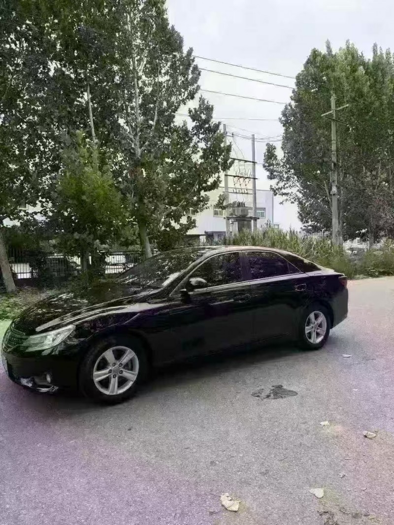 菏泽14年丰田锐志3