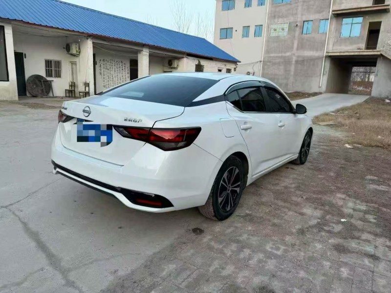 济宁23年日产轩逸7