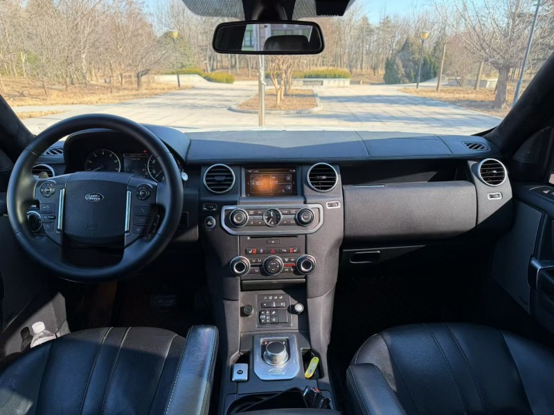 青岛15年路虎发现6