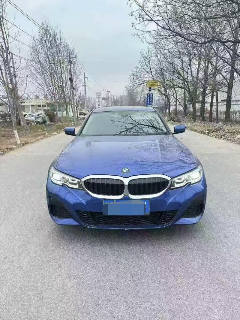 菏泽22年宝马3系1