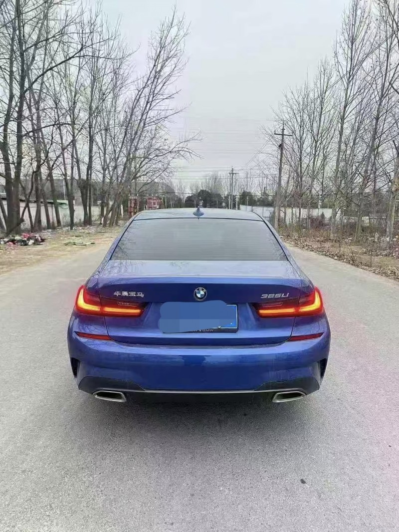 菏泽22年宝马3系9