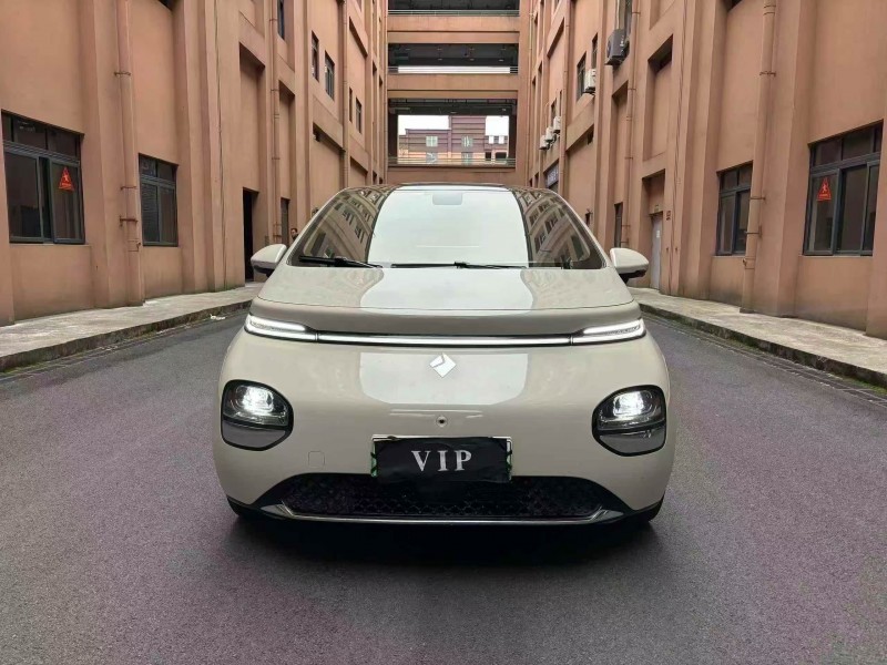 重庆23年宝骏云朵1