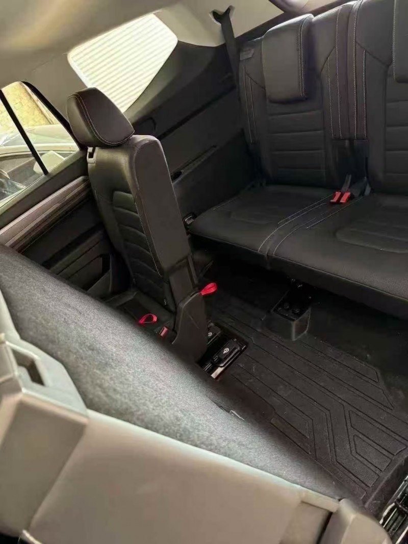 桂林18年大眾途昂4