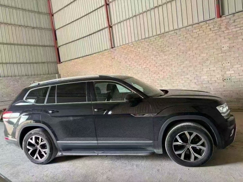 桂林18年大眾途昂7