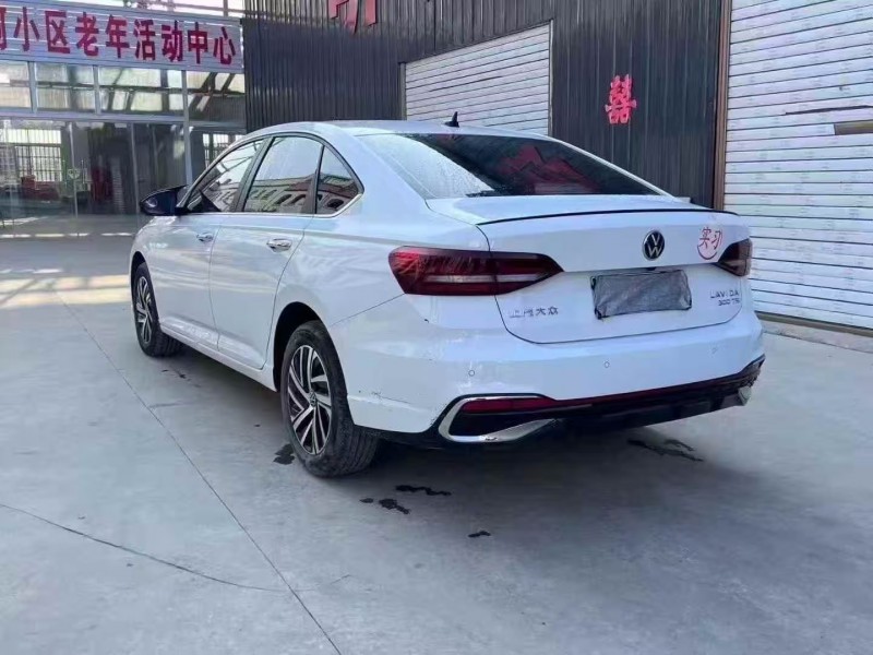 安顺25年大众朗逸9