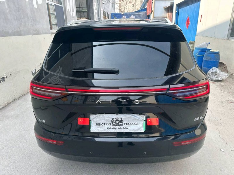 潍坊23年华为智选问界9