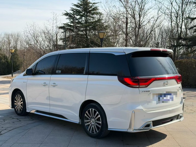 青岛22年传祺M8/GM88