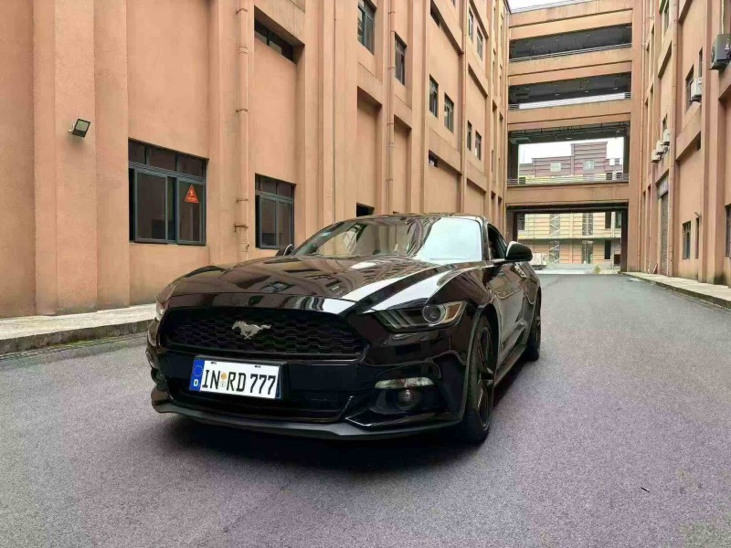 重庆18年福特野马3