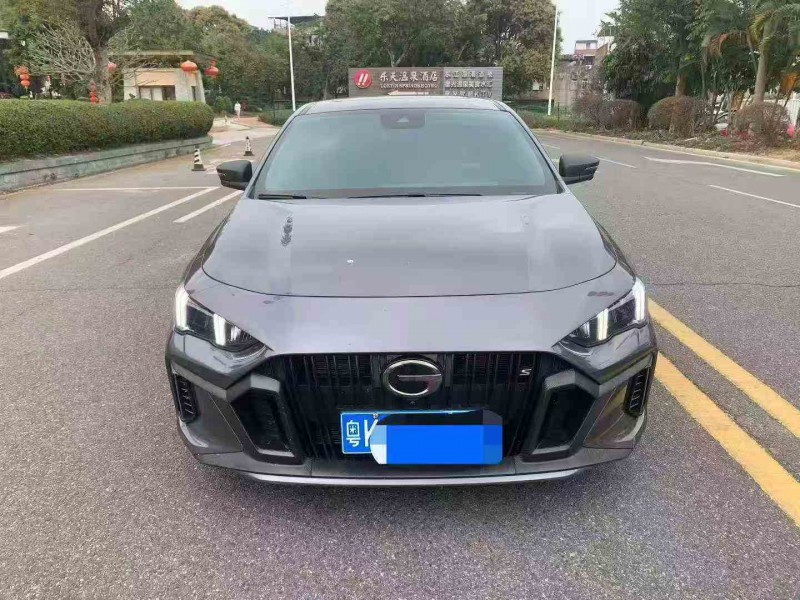 珠海25年传祺影豹1