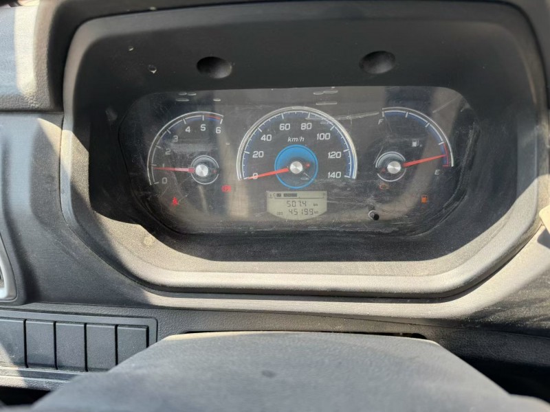 青岛23年上汽集团轻卡6