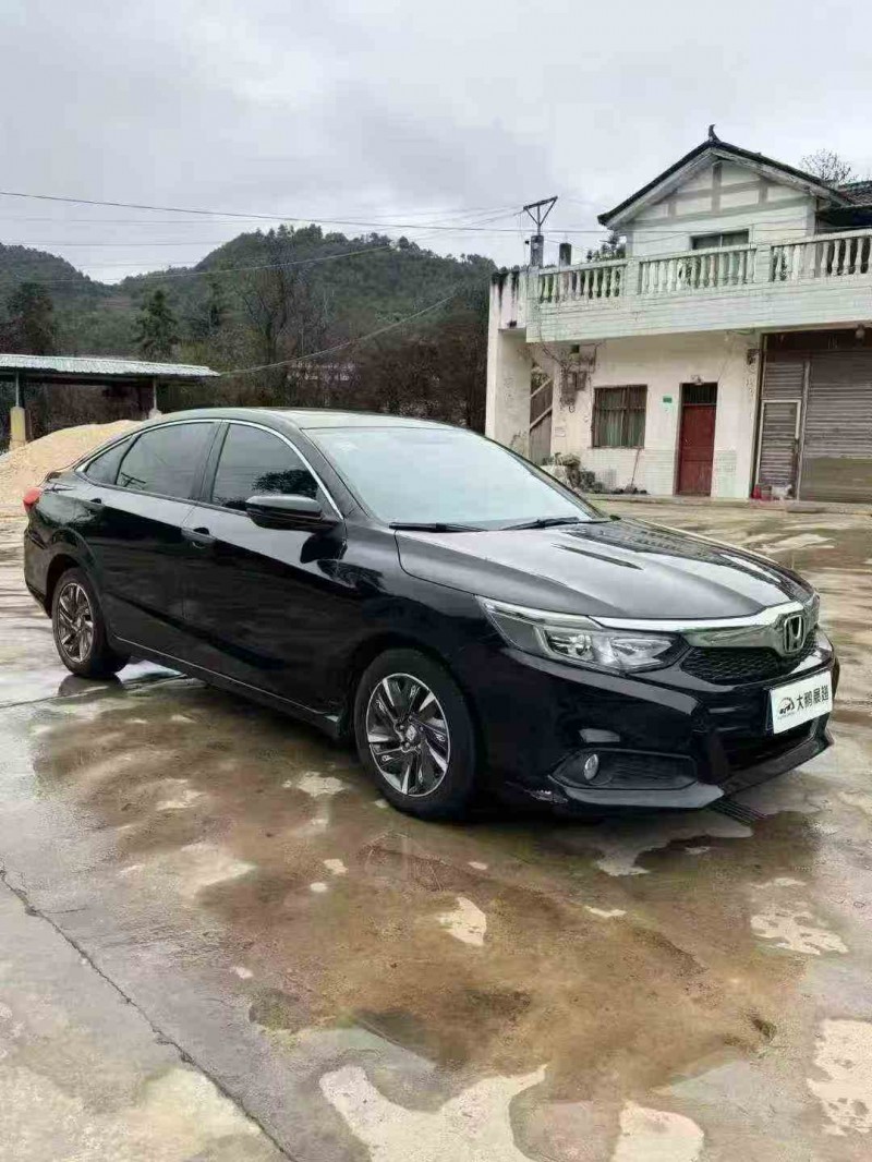 铜仁19年本田凌派3