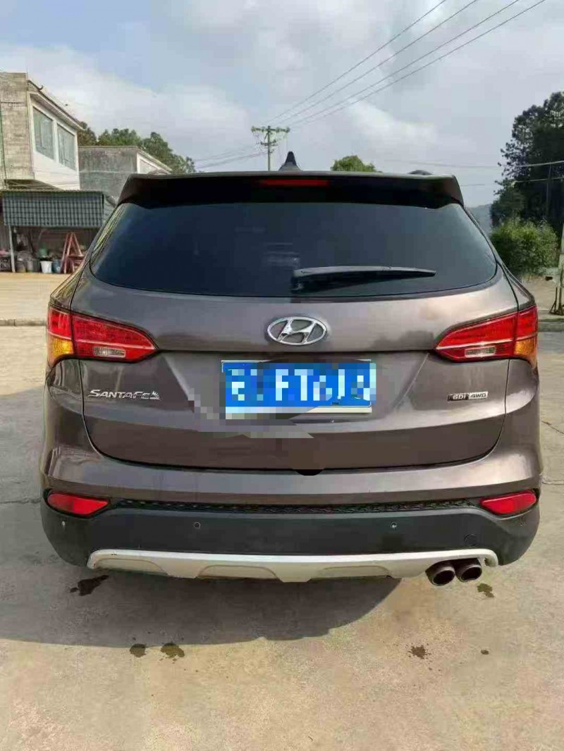 黔西南13年现代途胜9