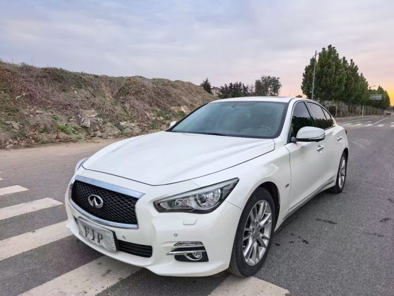 郑州17年英菲尼迪Q50L3