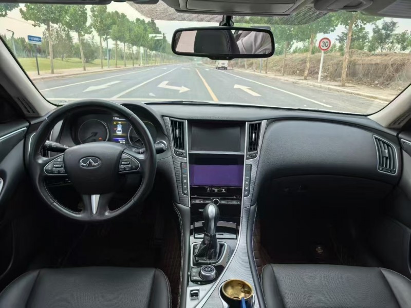 郑州17年英菲尼迪Q50L5