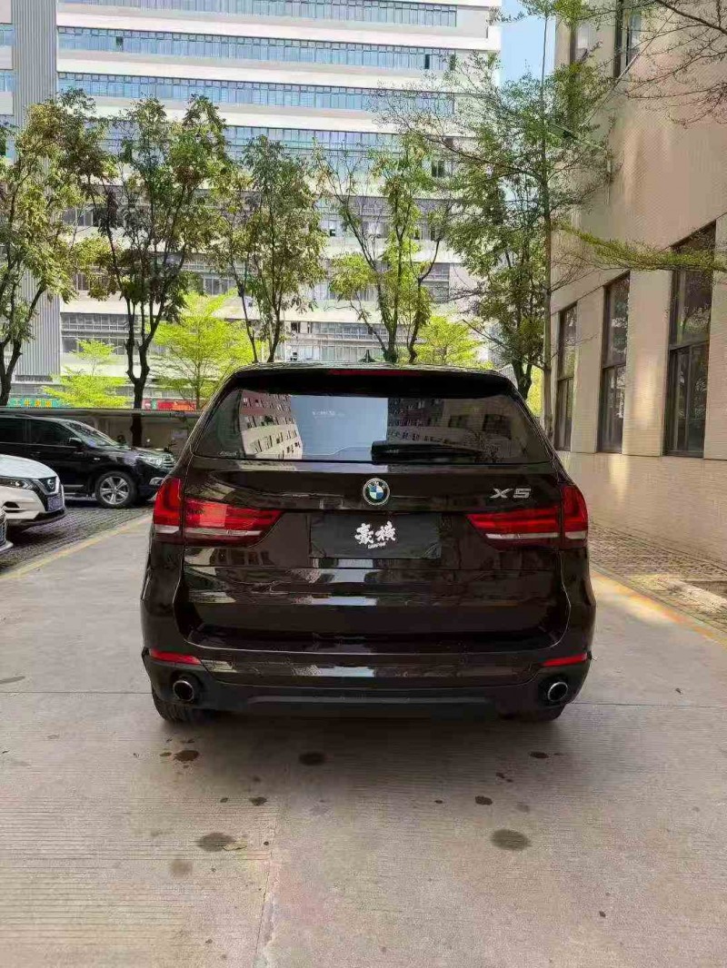 深圳18年宝马X59