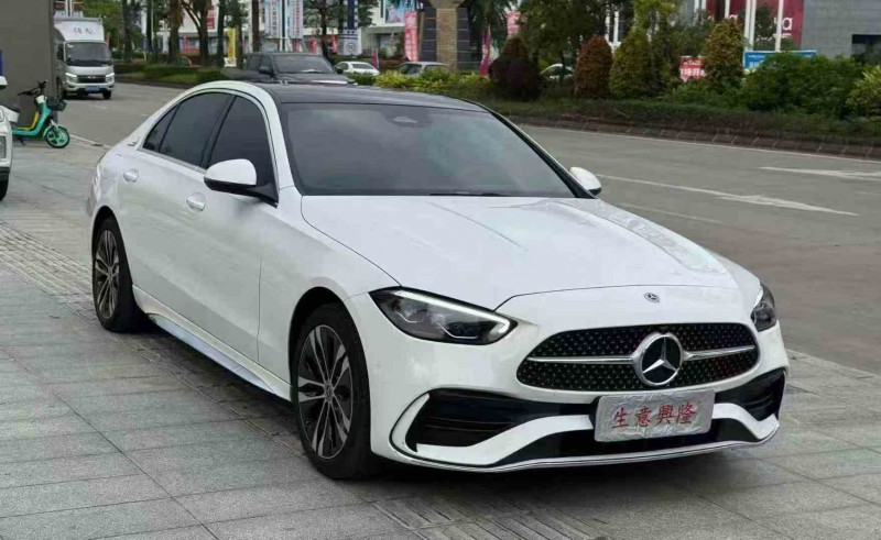 汕头24年奔驰C2