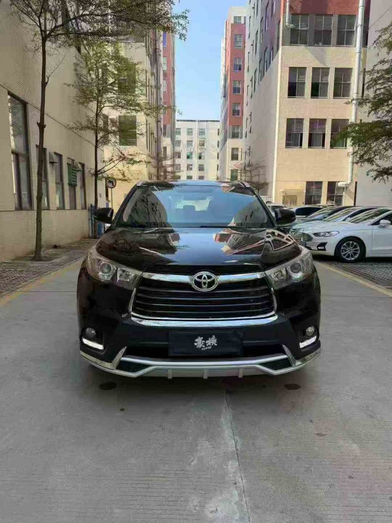 湛江15年丰田汉兰达1